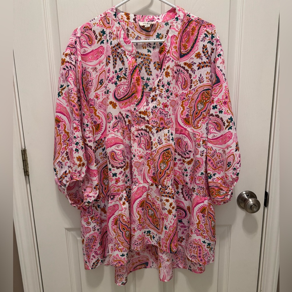 Umgee Pink Paisley Blouse Size Large